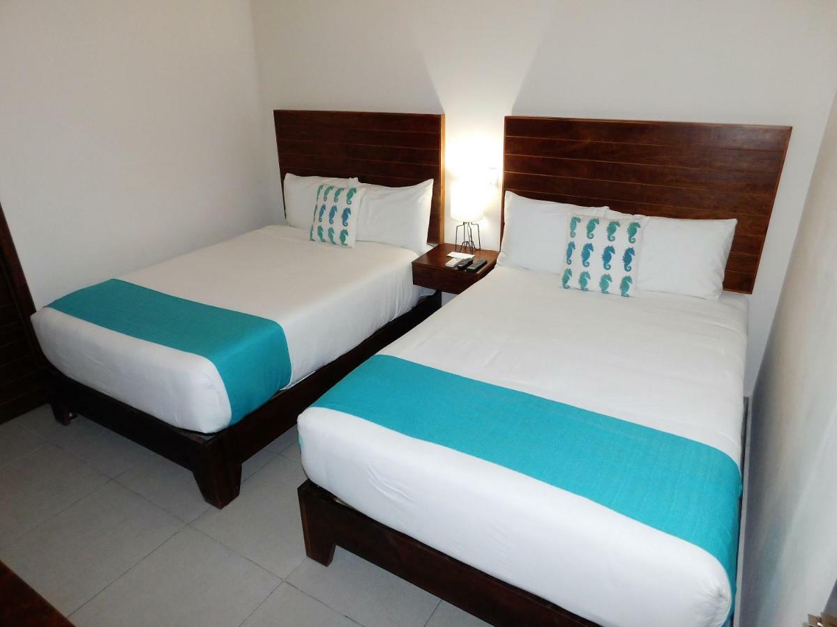 Aquastar Hotel&Apartments Mahahual Exterior foto